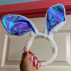 Iridescent Blue Bunny Ears 🐰💙💜💿